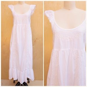 White Cotton Embroidered Ruffle Sleeve Night Gown House Dress Victorian Style